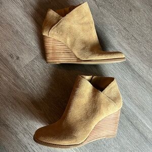 Lucky Brand Camel Suede Wedge Booties
